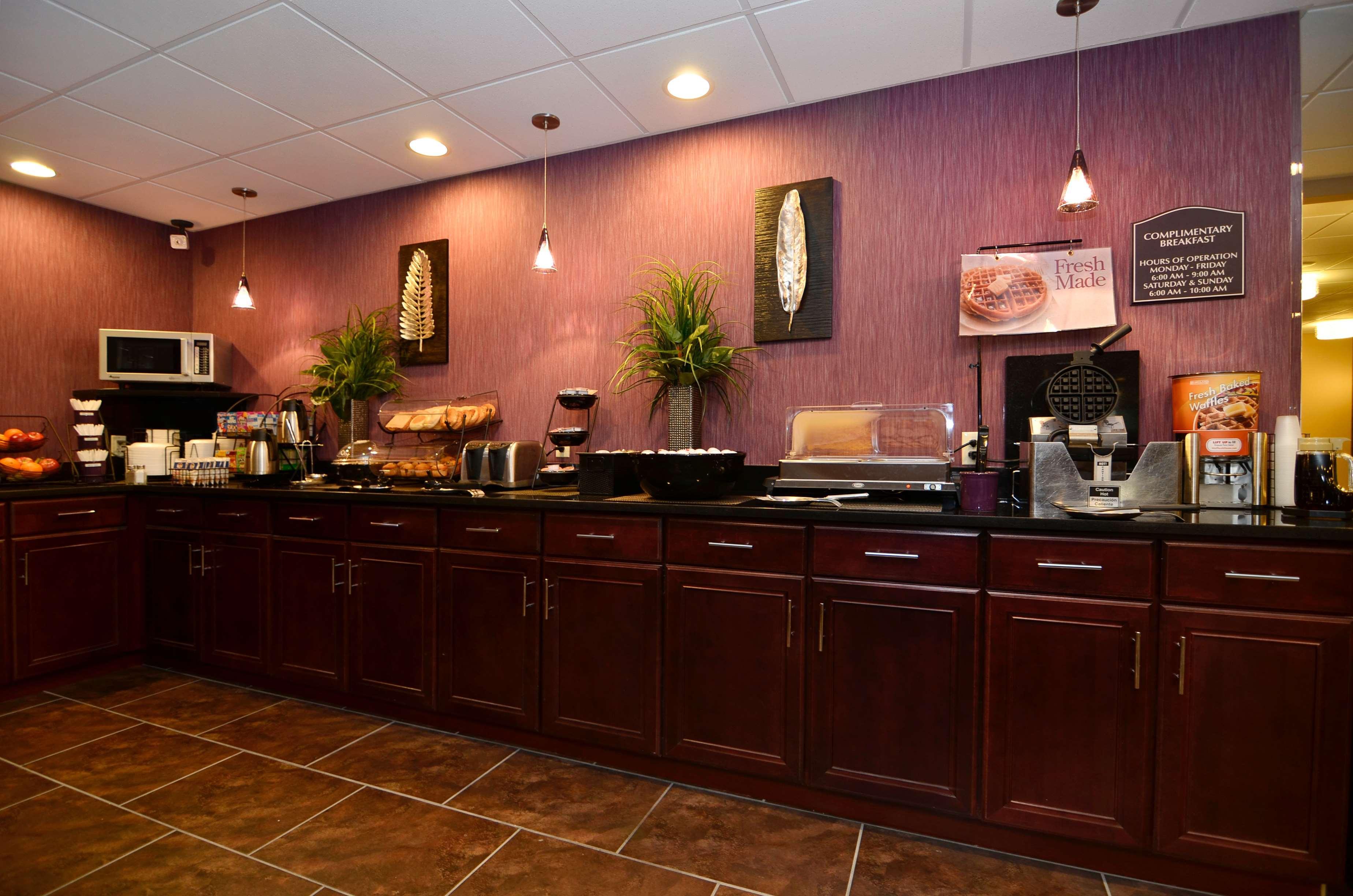 Best Western Plover-Stevens Point Hotel & Conference Center Ресторант снимка