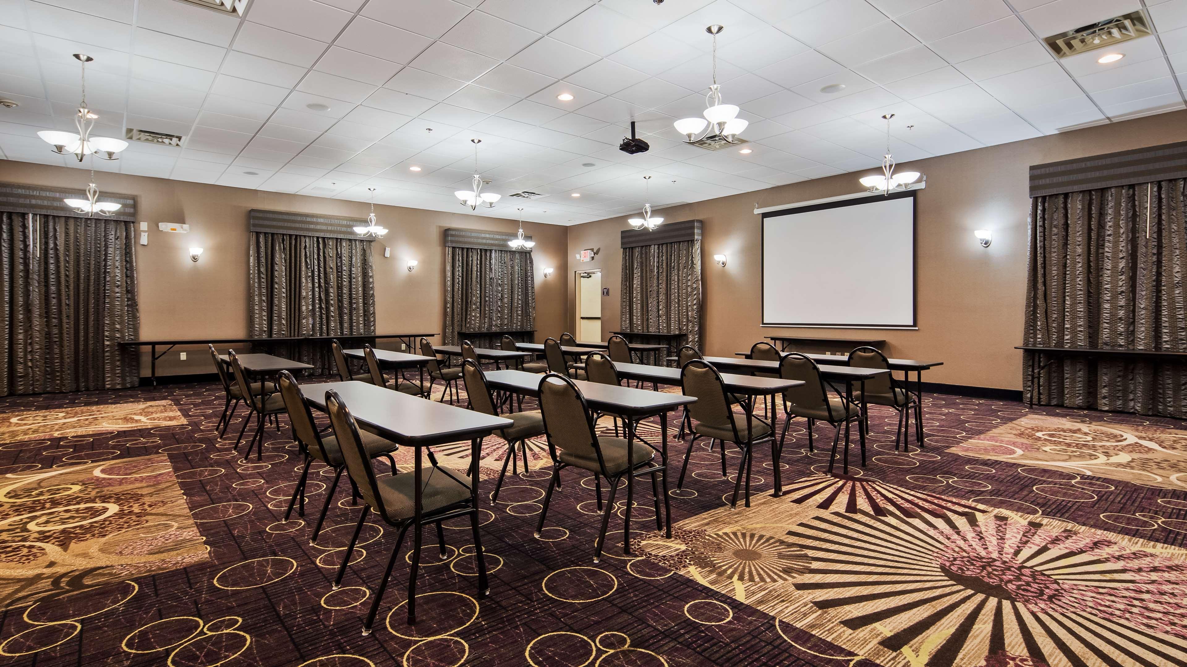 Best Western Plover-Stevens Point Hotel & Conference Center Екстериор снимка