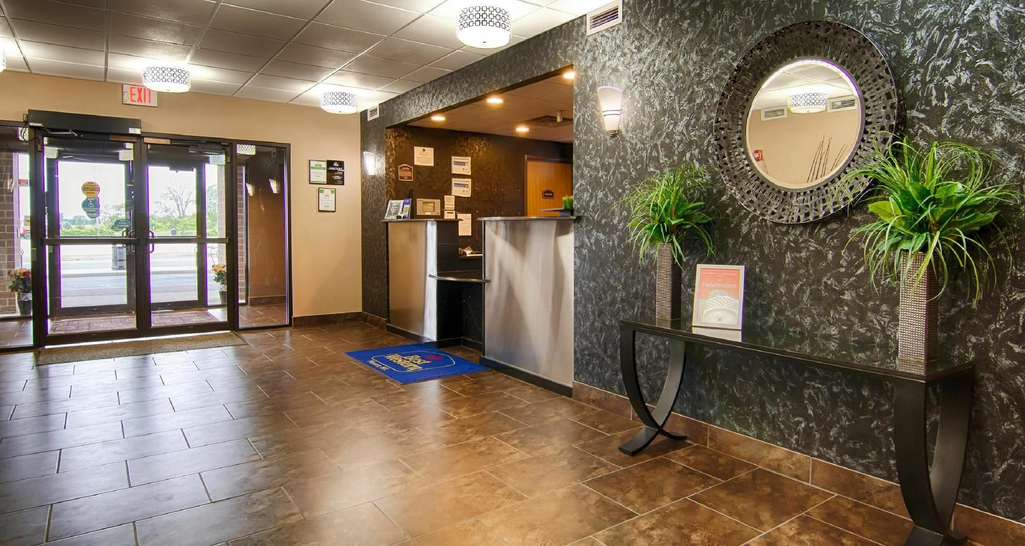 Best Western Plover-Stevens Point Hotel & Conference Center Екстериор снимка
