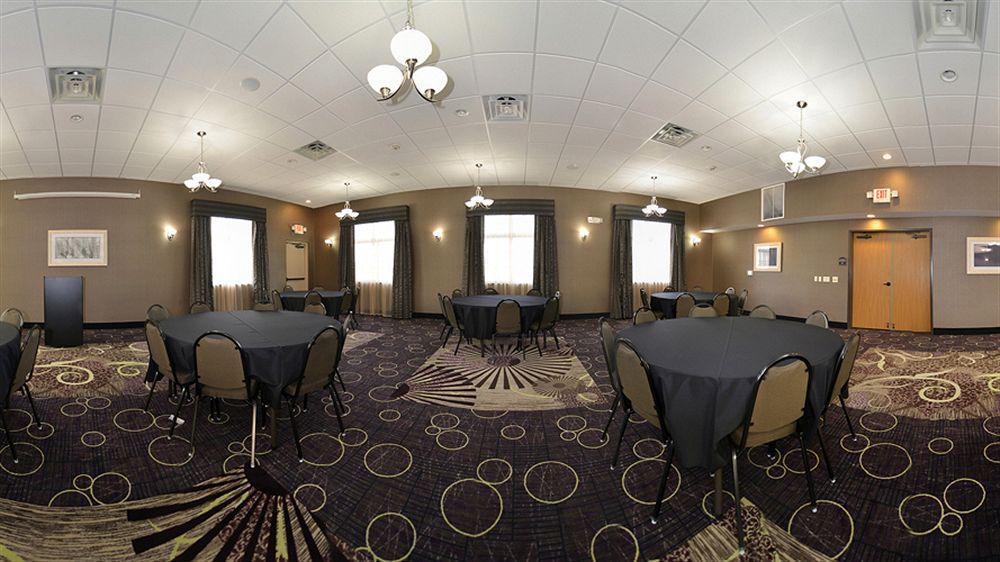 Best Western Plover-Stevens Point Hotel & Conference Center Съоръжения снимка